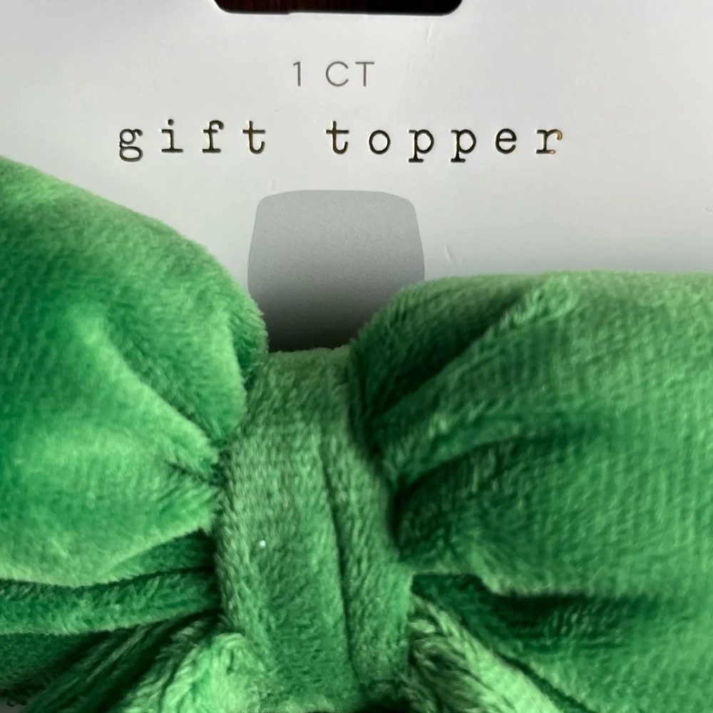 Emerald Green Velvet Bow Gift Topper